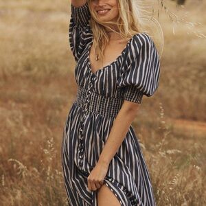 Anthropologie Long Sleeve Sweetheart Midi Dress